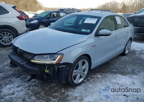 2017 Volkswagen Jetta Gli z USA, uszkodzony, nr VIN 3VW4T7AJ0HM327299